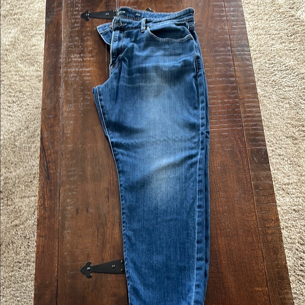 Lucky Brand 121 Slim Straight Men's Blue Jeans 40 x 30.